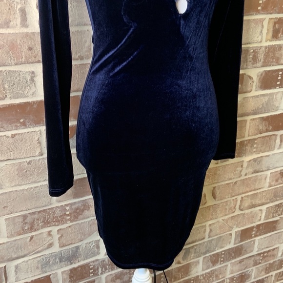 Ecote Navy Velvet Lace Up Witchy Core Gothic Dress Size XS New with tags! - Picture 3 of 7